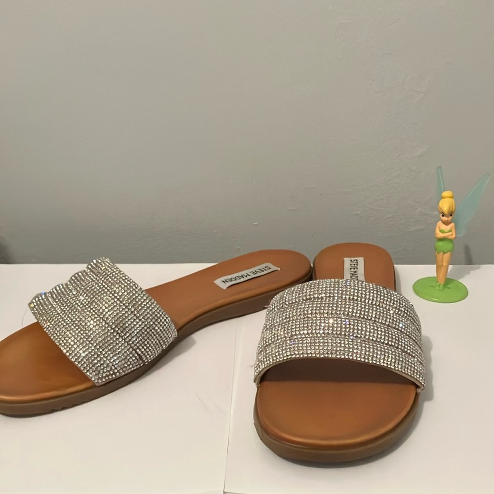 Steve Madden Silver Women's Slide Sandals size 8.5 B like new worn once.